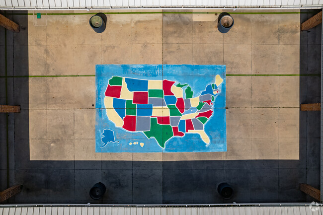 Emerald Shores Elementary School is a public school with a student-teacher ratio of 17 to 1.