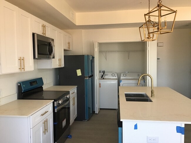 Kitchen with Quartz Countertops
