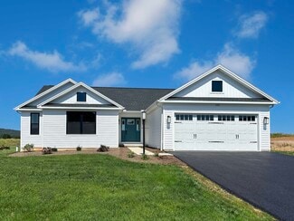 300 Amberleigh, Shippensburg, PA 17236
