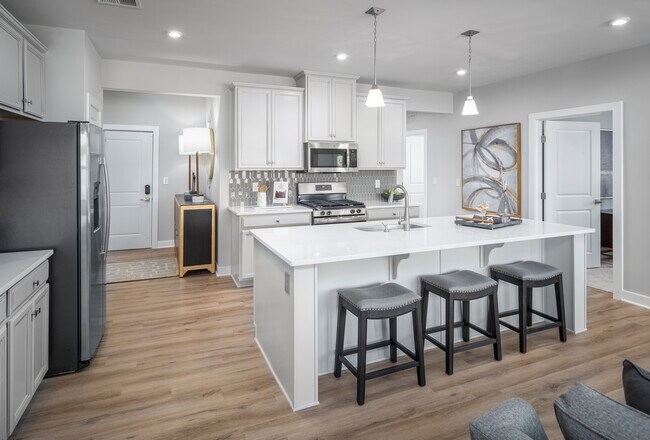 Potomac Shores - Elevator Condos unit 505, Dumfries, VA 22026 - photo 3