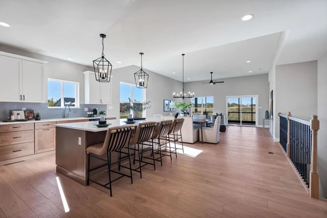 105 Columbia Meadows Ln, O'Fallon, MO 63366 - photo 5