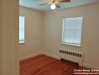 9 Charlesbank Rd Unit 4, Newton, MA 02458