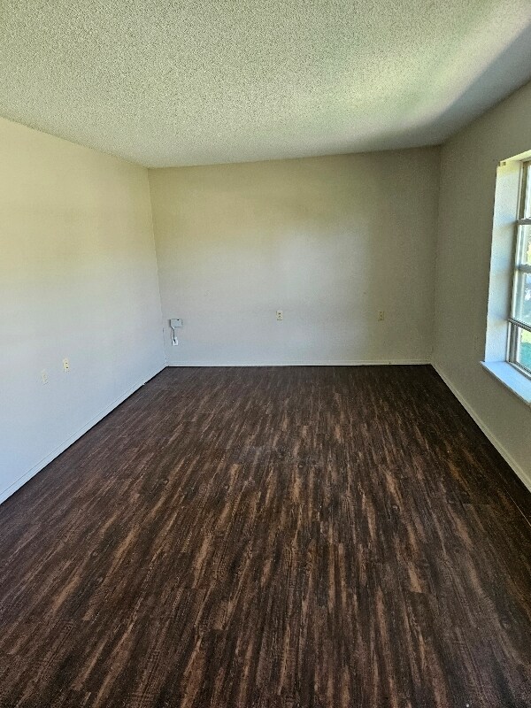 508 N 6th St unit a2, Lincoln, KS 67455 - photo 6