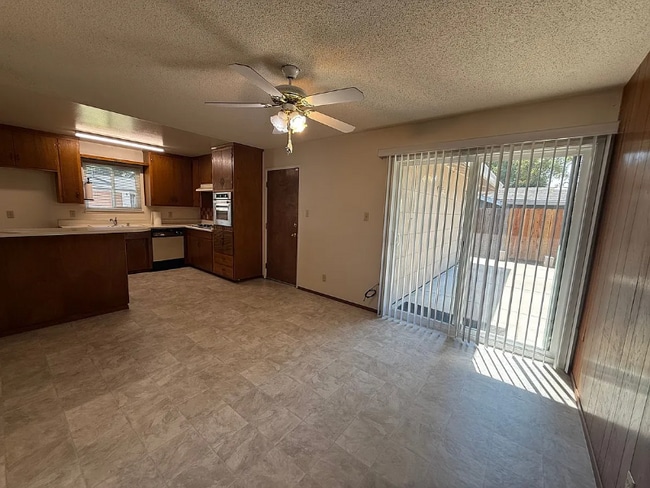 5331 Constellation Way, Sacramento, CA 95841 - photo 5