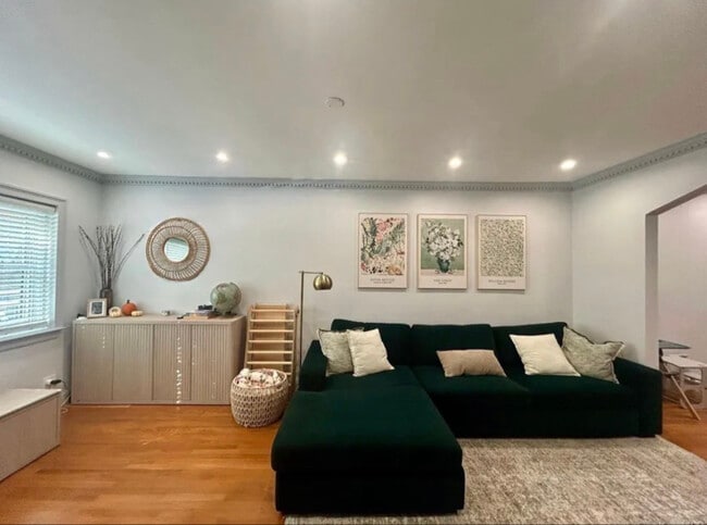 65-43 Alderton St, Queens, NY 11374 - photo 2