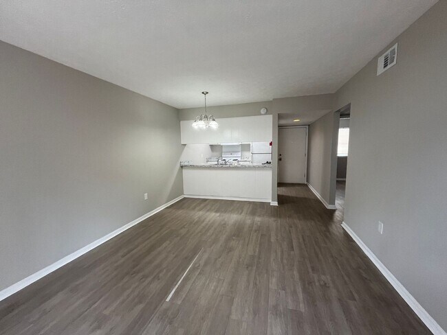 301 E Second St unit 19 SM, Springfield, GA 31329 - photo 5