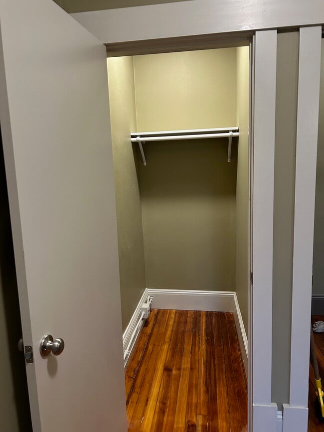 98 Main St unit 2nd Fl, Northampton, MA 01060 - photo 6