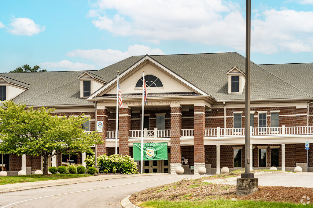 Welcome to Clovercroft Elementary School serving the Nolensville community.