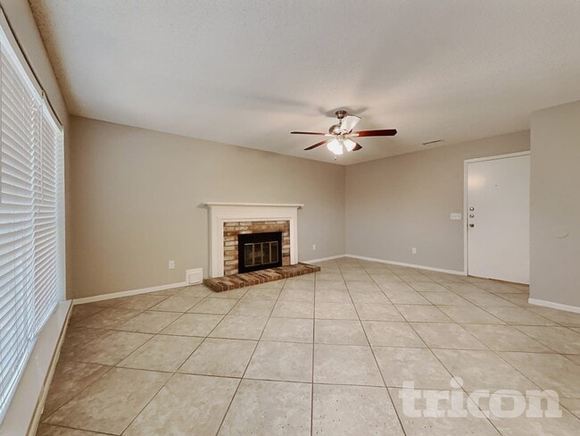 1030 Cheyenne Meadows Dr, Katy, TX 77450 - photo 3