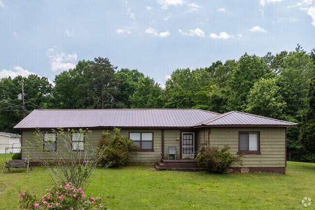 There are some lower priced homes in Kimball, Tennessee.