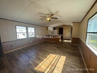 23 Morton Ave, Dover-Foxcroft, ME 04426