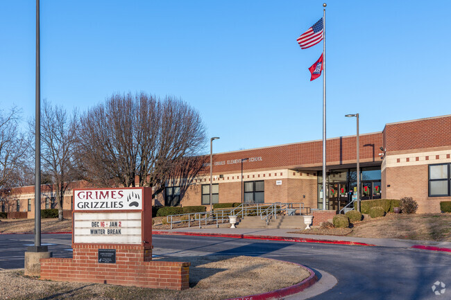 Bonnie Grimes Elementary School is a highly rated, public school located in Rogers.