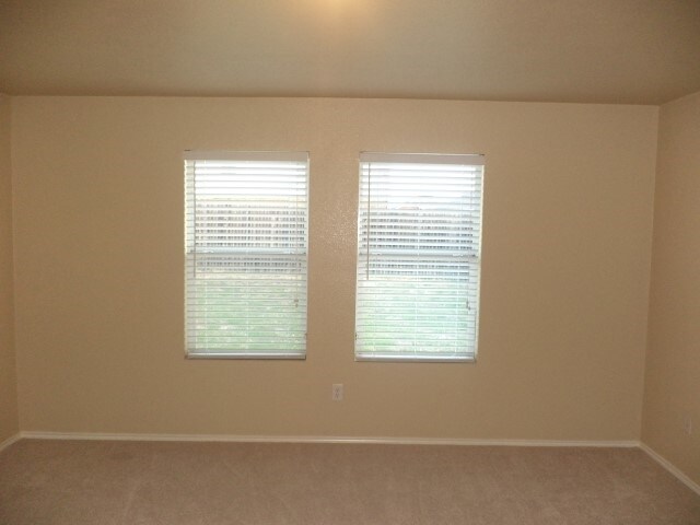 1405 Sun Breeze Dr, Little Elm, TX 75068 - photo 7