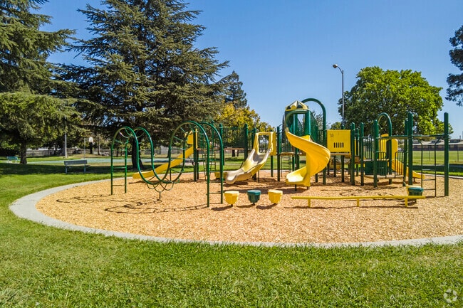 Bring the family for an afternoon of fun at Reverend Holmes Park in Kennedy.