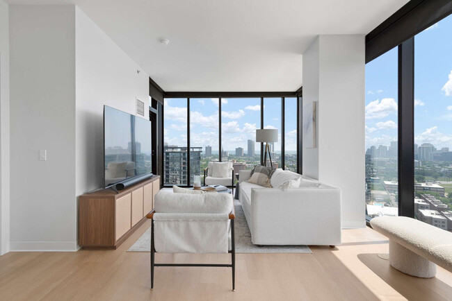 901 W Blackhawk St unit FL24-ID1029653P, Chicago, IL 60642 - photo 3