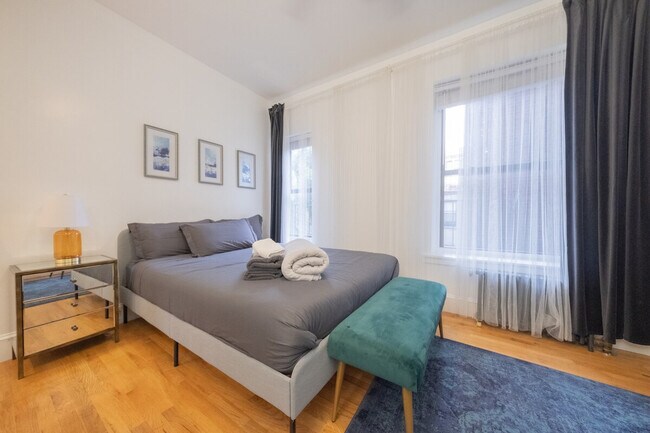 230 W 113th St unit ID1031995P, New York, NY 10026 - photo 3