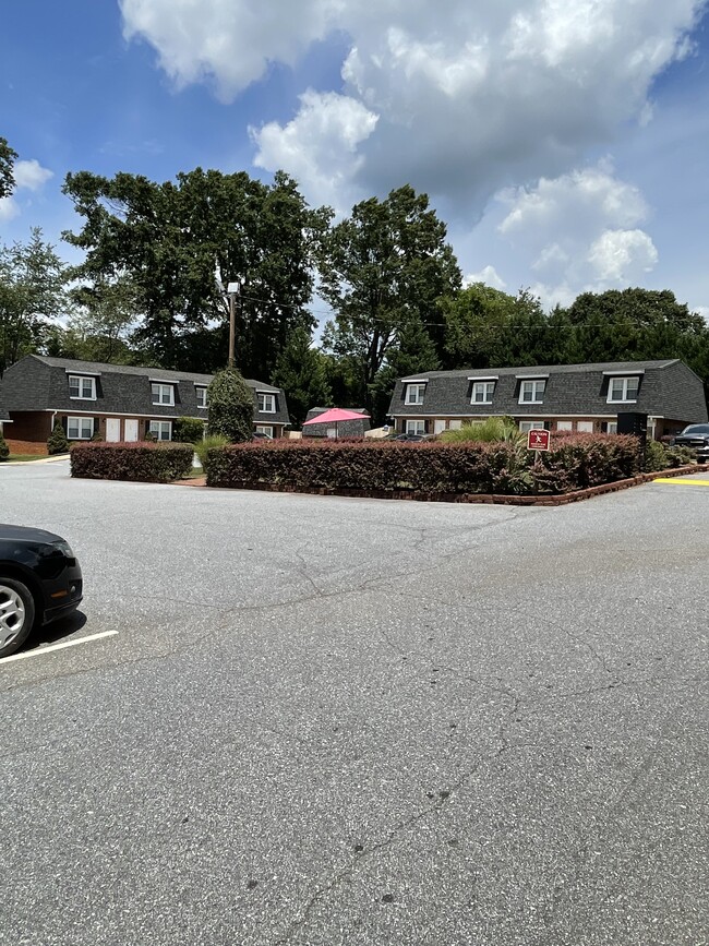 101 Ken Hill Ln, Anderson, SC 29624