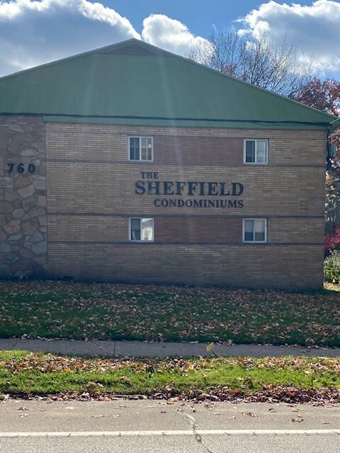 760 W Main St unit 103, Kent, OH 44240 - photo 1