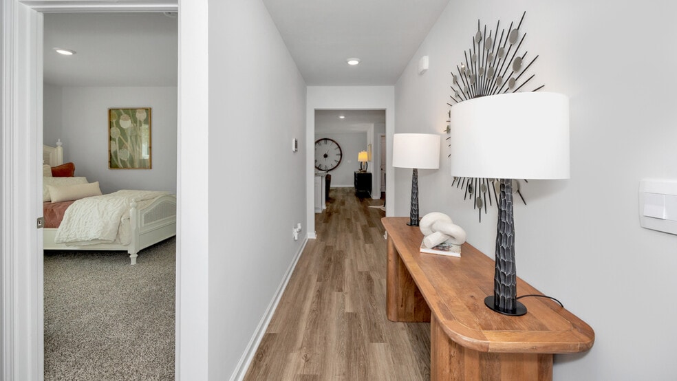 10018 Sequoyah Dr unit 36198270, Owens Cross Roads, AL 35763 - photo 1