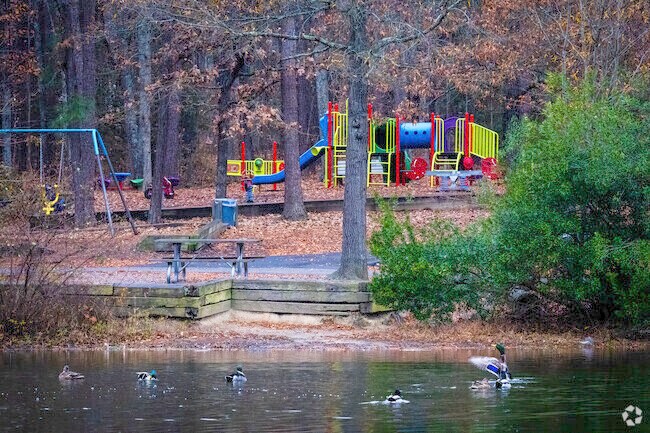Locals enjoy the wildlife, trails and playgrounds at Deep Run Park in Tuckahoe Village.