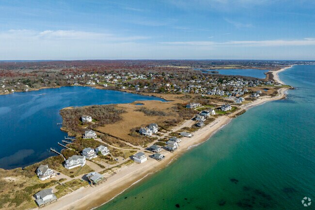 South Kingstown is home to over 30,000 residents, and features world class beaches.
