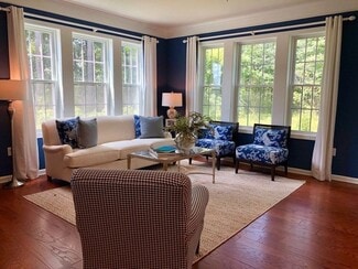 130 University Ave, Westwood, MA 02090