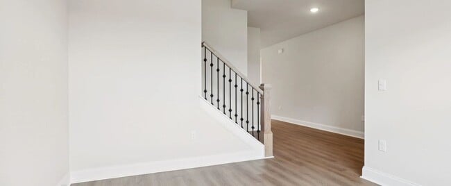 124 Dahlia Dr, La Vergne, TN 37086 - photo 7