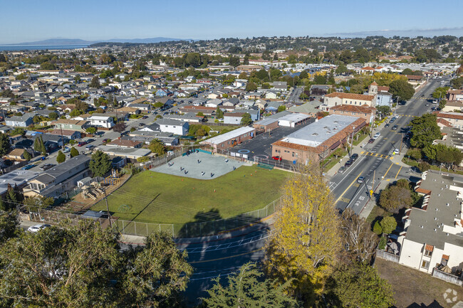St. Paul Catholic School is located in San Pablo, California.