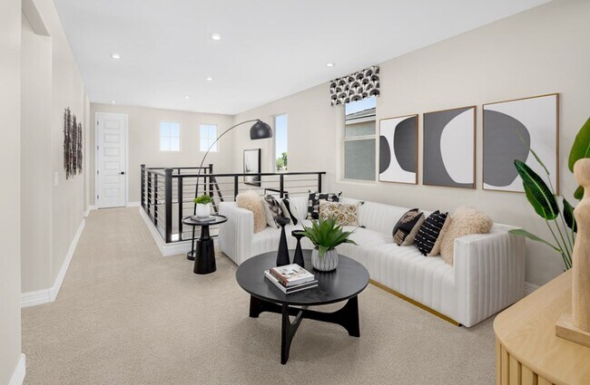 7409 W Peck Dr, Glendale, AZ 85303 - photo 4