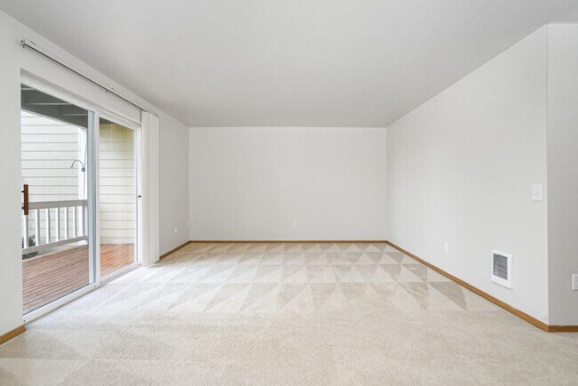 102-Mountain View Apts, Salem, OR 97302 - photo 4