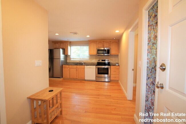 50 Undine Rd, Brighton, MA 02135 - photo 3