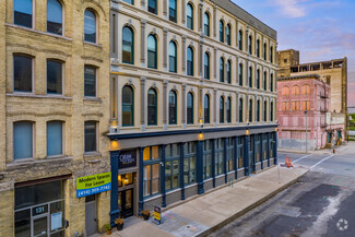 135 W Seeboth St, Milwaukee, WI 53204