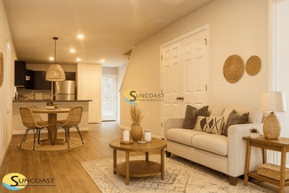 5677 110th St Unit 2, Jacksonville, FL 32244