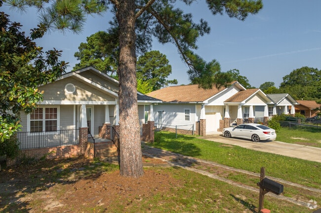 Greenview in Columbia has beautiful home styles.