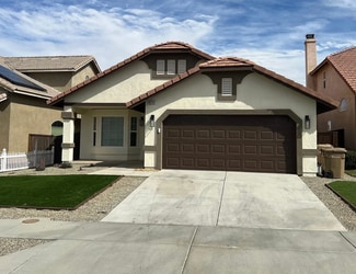 9219 Canyon View Ave, Hesperia, CA 92344
