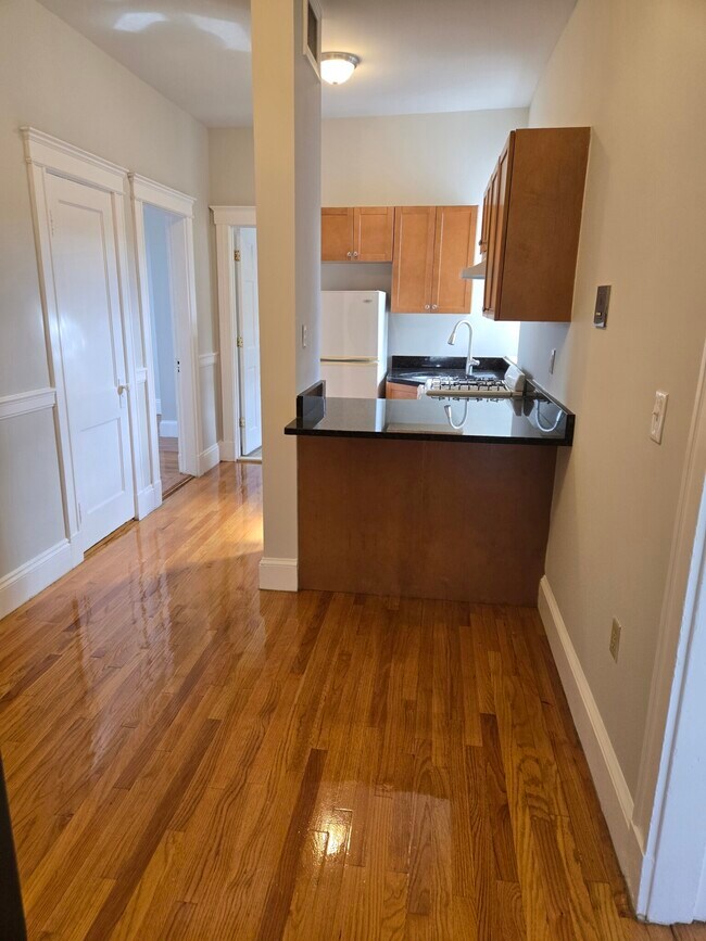 1189 Commonwealth Ave Unit 21, Boston, MA 02134