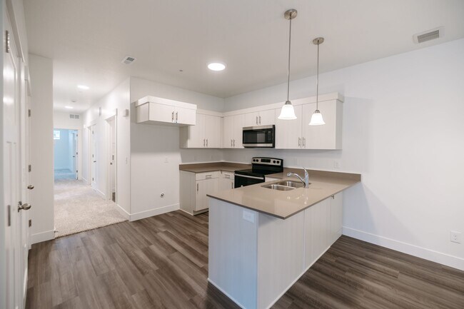 Highridge - Condos unit Lot L201, Saratoga Springs, UT 84045 - photo 3