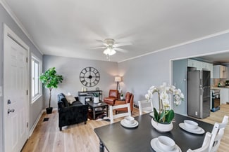 361 S Harris Ave, Columbus, OH 43204