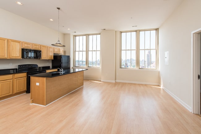 City View Lofts, Baltimore, MD 21218 - photo 4