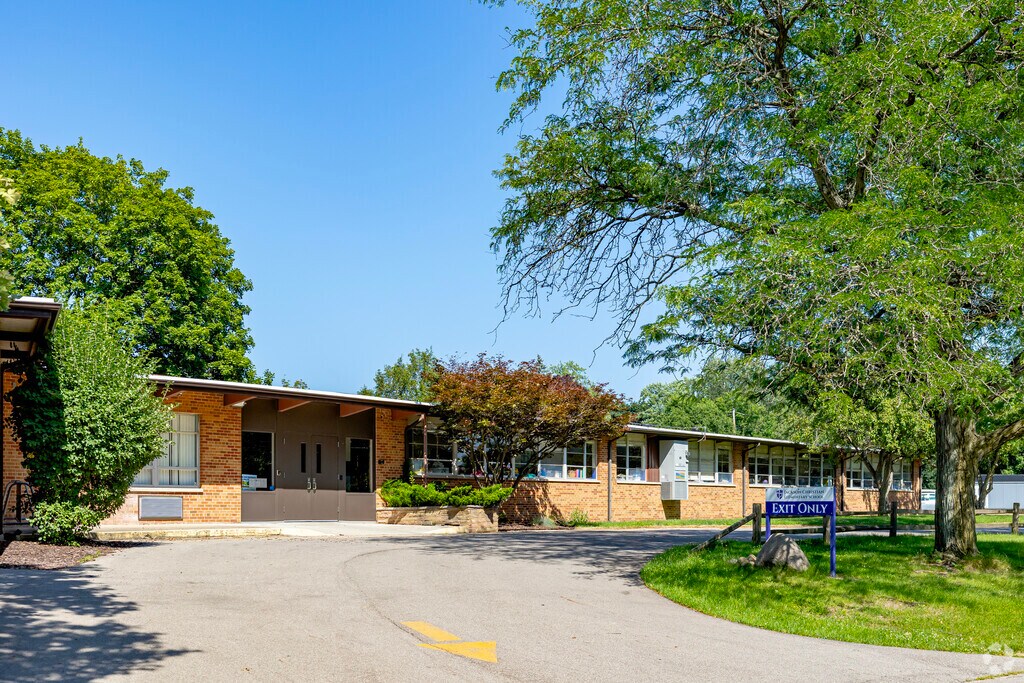 Jackson Christian Elementary School serves over 250 students from across southwestern Jackson.