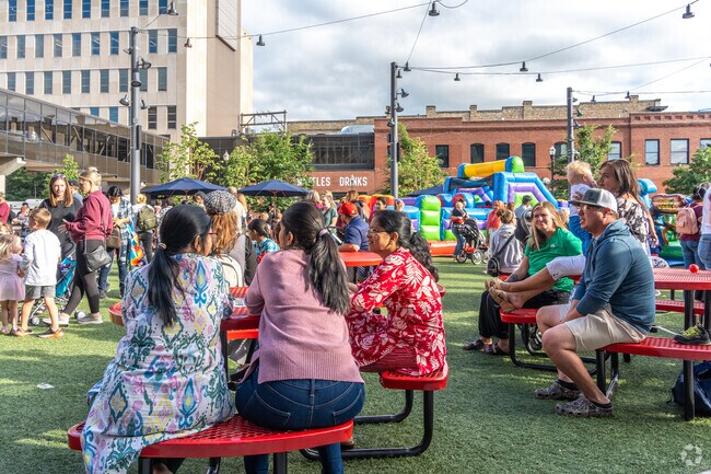 Elmwood Court offers the perfect location, being only 15 minutes away from Downtown Fargo.