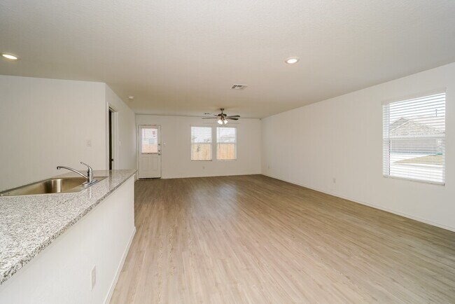 2461 Vesper Bend, New Braunfels, TX 78130 - photo 4