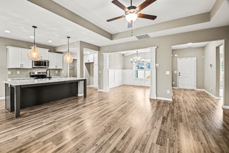 317 Lucy Ln, Carrollton, GA 30117