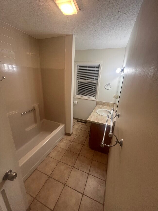 5 Werner Ct, Spartanburg, SC 29307 - photo 6