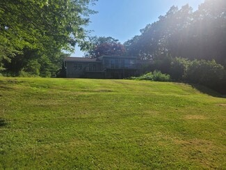385 Pool St, Biddeford, ME 04005