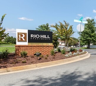 1610 Rio Hill Dr, Charlottesville, VA 22901