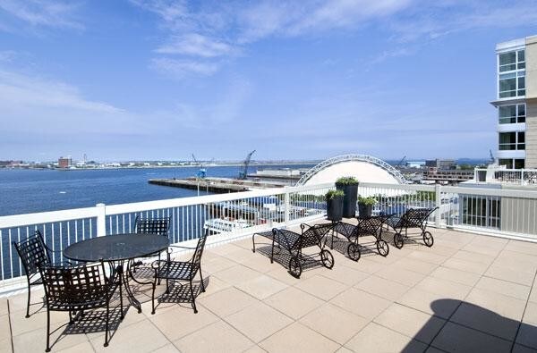 1 Park Ln unit J-0414, Boston, MA 02210 - photo 4