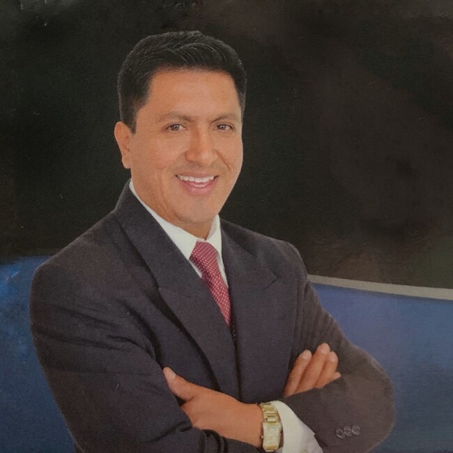 Agent Photo