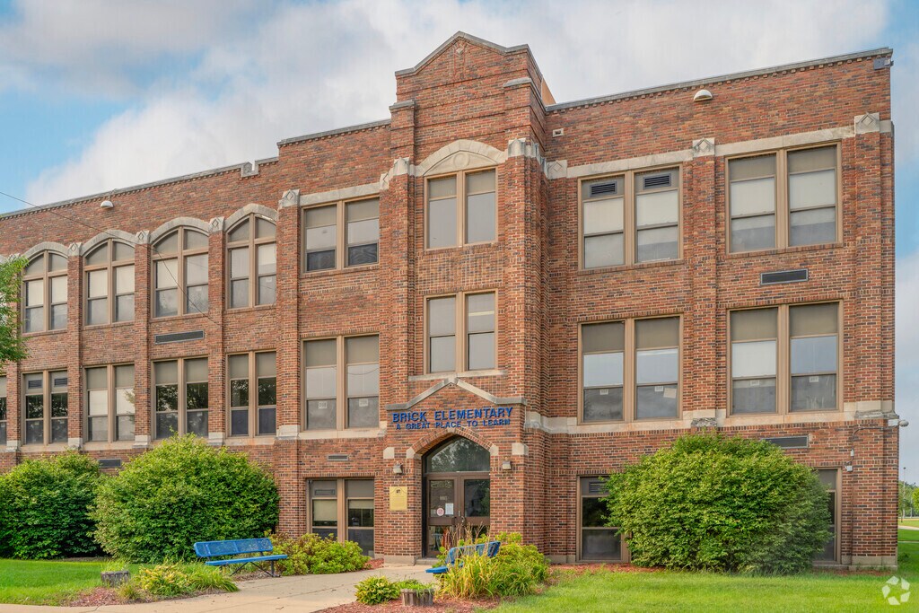 Lincoln's Brick Elementary School offers a wide variety of STEM programs to students.