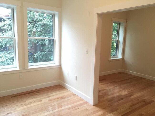 369 Harvard St unit 4, Cambridge, MA 02138 - photo 4